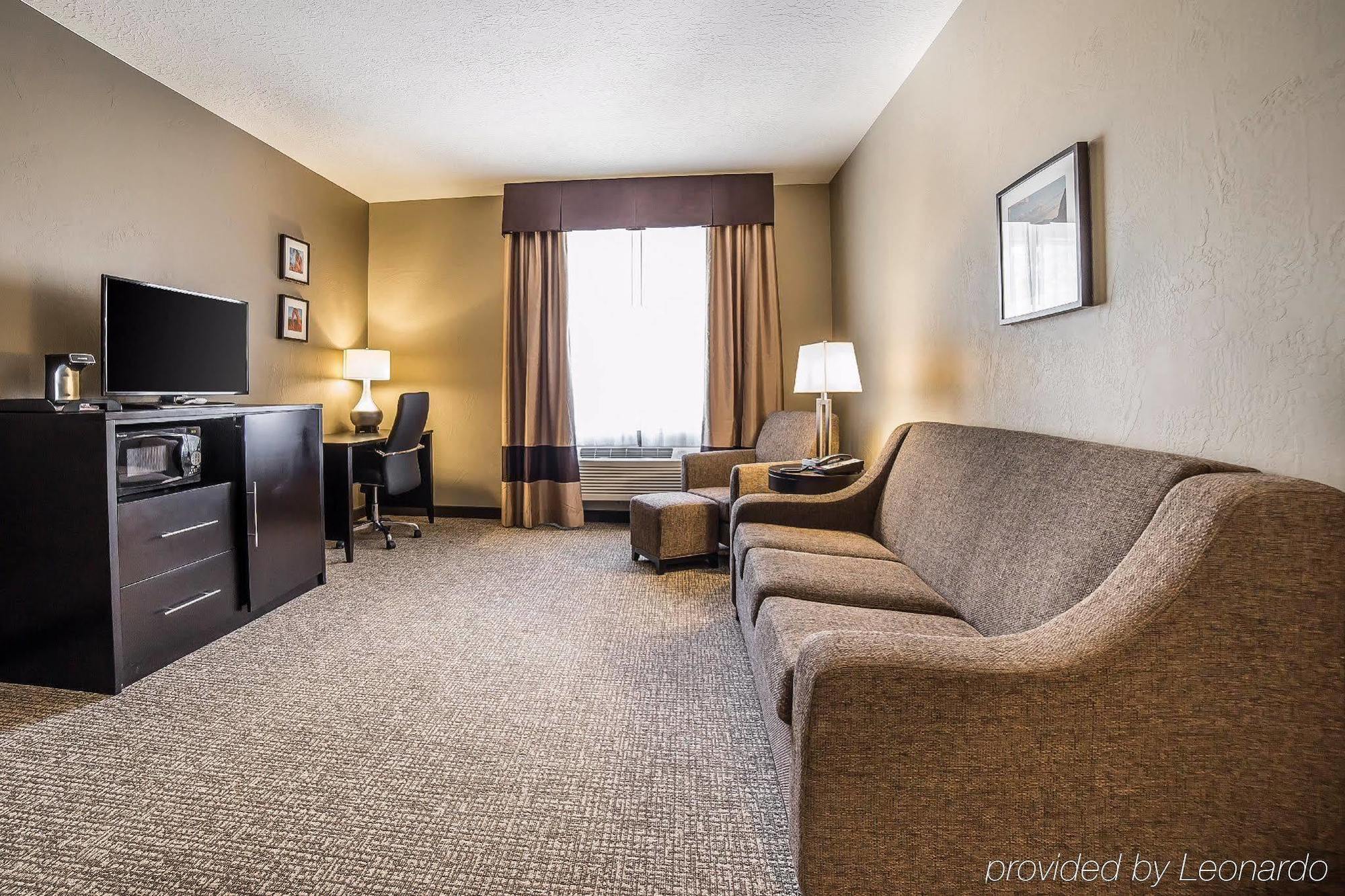 Comfort Inn & Suites Vernal - National Monument Area Exterior photo